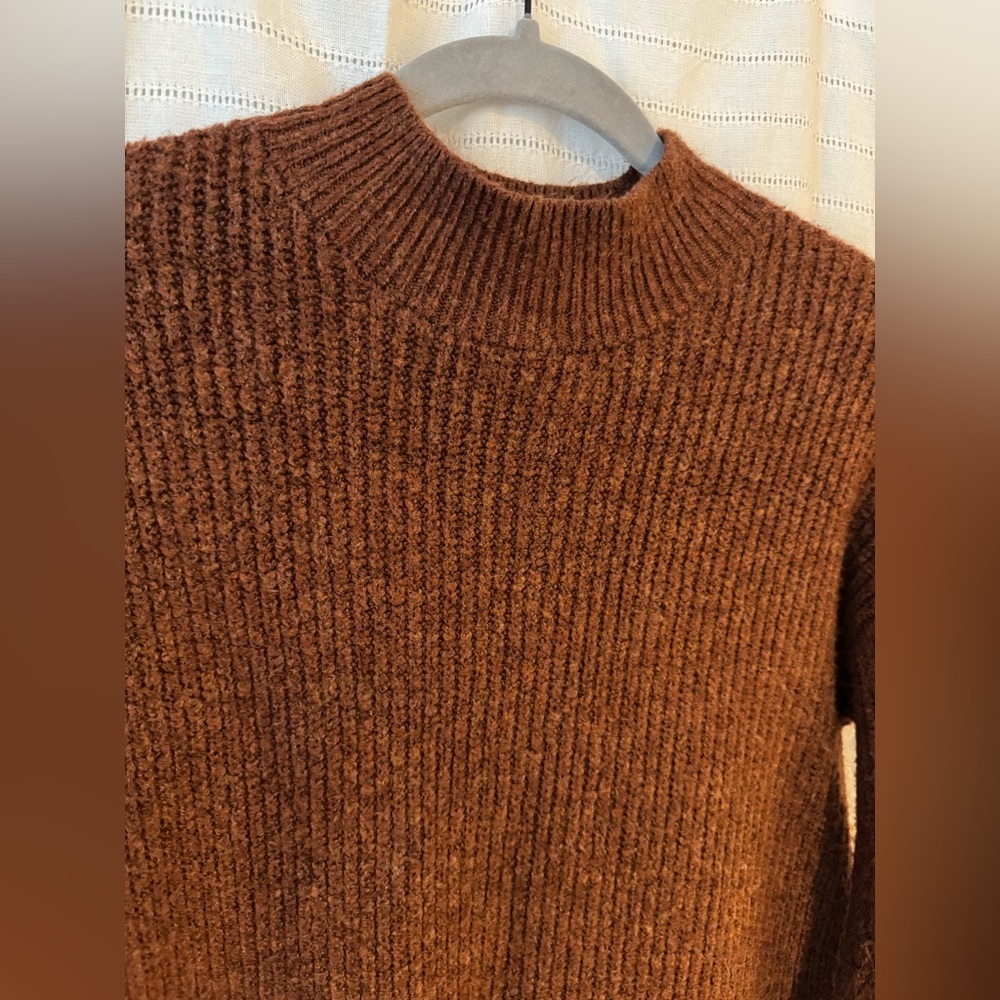Old Navy Cozy Brown Knit Sweater - Picture 2 of 7